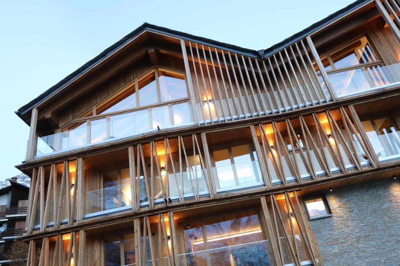 Chalet Blanc Breuil-Cervinia Exteriör bild
